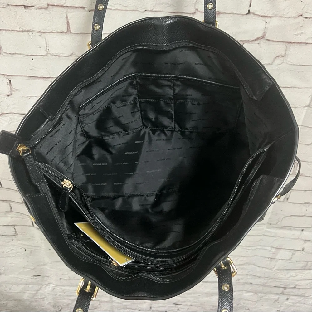 Michael Kors Limited Edition Voyager Love Tote Bag Black Stud Large Purse NWT - Picture 8 of 16